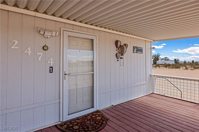 2474 Yamashita St, House other with 3 bedrooms, 2 bathrooms and null parking in Logandale NV | Image 5