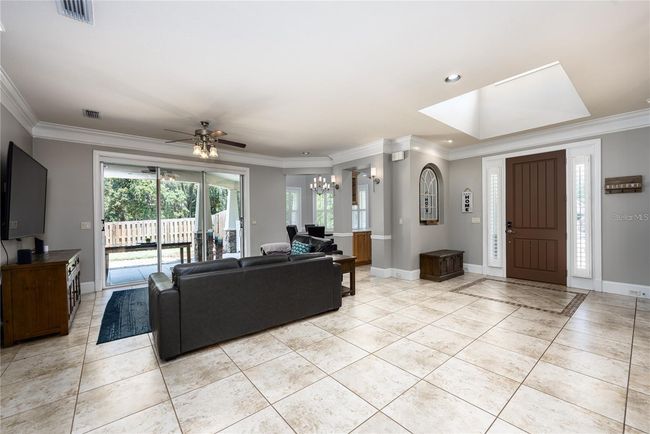Wide Open Floor Plan with high ceilings and natural light throughout! | Image 4
