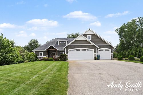 12069 68th Ave, Allendale, MI, 49401-9727 | Card Image