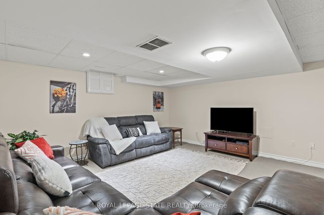 2409 Norland Dr, House other with 4 bedrooms, 4 bathrooms and 2 parking in Burlington ON | Image 37