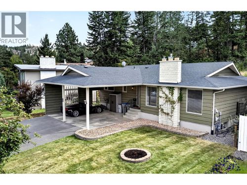 233 Monmouth Dr, Kamloops, BC, V2E1L9 | Card Image