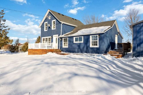 1804 Oil Heritage Rd, Oil Springs, ON, N0N1P0 | Card Image