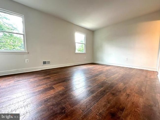 7851 W Point Ct, Townhouse with 3 bedrooms, 3 bathrooms and null parking in MANASSAS VA | Image 5