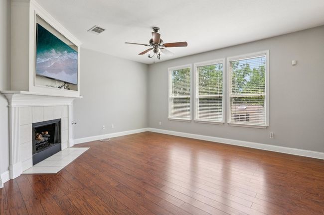 1512 Ashberry Trl, House other with 4 bedrooms, 3 bathrooms and 2 parking in Georgetown TX | Image 7