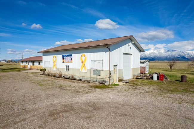 57012 Mt Hwy 212, House other with 4 bedrooms, 3 bathrooms and null parking in Charlo MT | Image 4