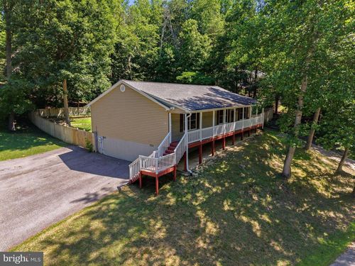 12418 Red Rock Ct, LUSBY, MD, 20657-3755 | Card Image