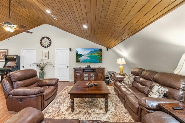 535 Hunter Dr, House other with 2 bedrooms, 2 bathrooms and 5 parking in Cleveland TX | Image 13