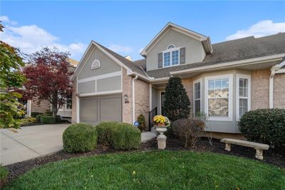 6529 W 134 Th Street, Home with 2 bedrooms, 2 bathrooms and null parking in Overland Park KS | Image 2