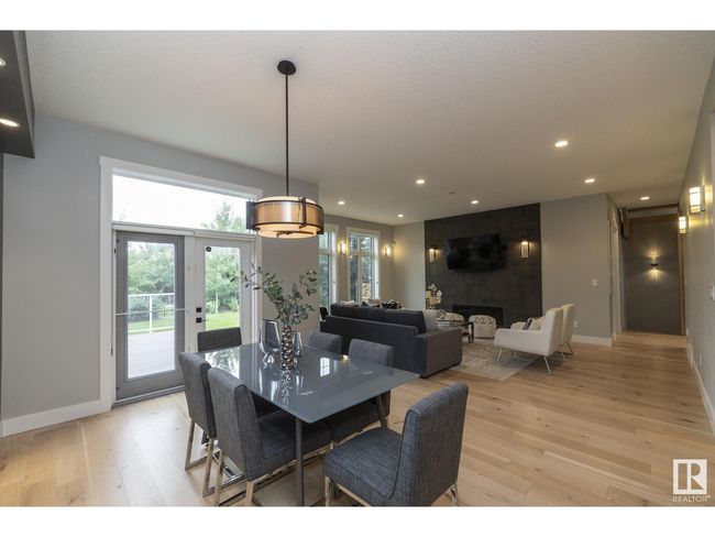 7549 May Common Nw, House other with 4 bedrooms, 4 bathrooms and null parking in Edmonton AB | Image 9