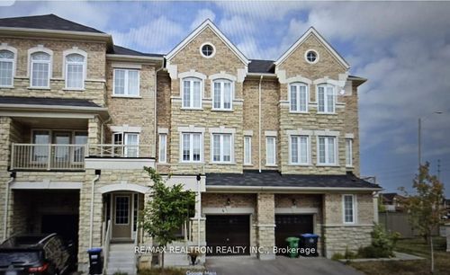 4 Sprucewood Rd, Brampton, ON, L6Z0J3 | Card Image