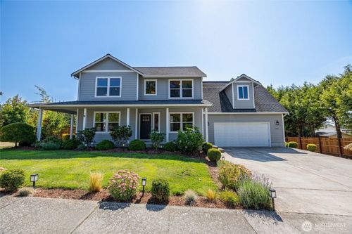 1183 D St, Blaine, WA, 98230-8103 | Card Image