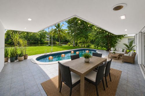 14001 S Biscayne River Dr, Miami, FL, 33161 | Card Image