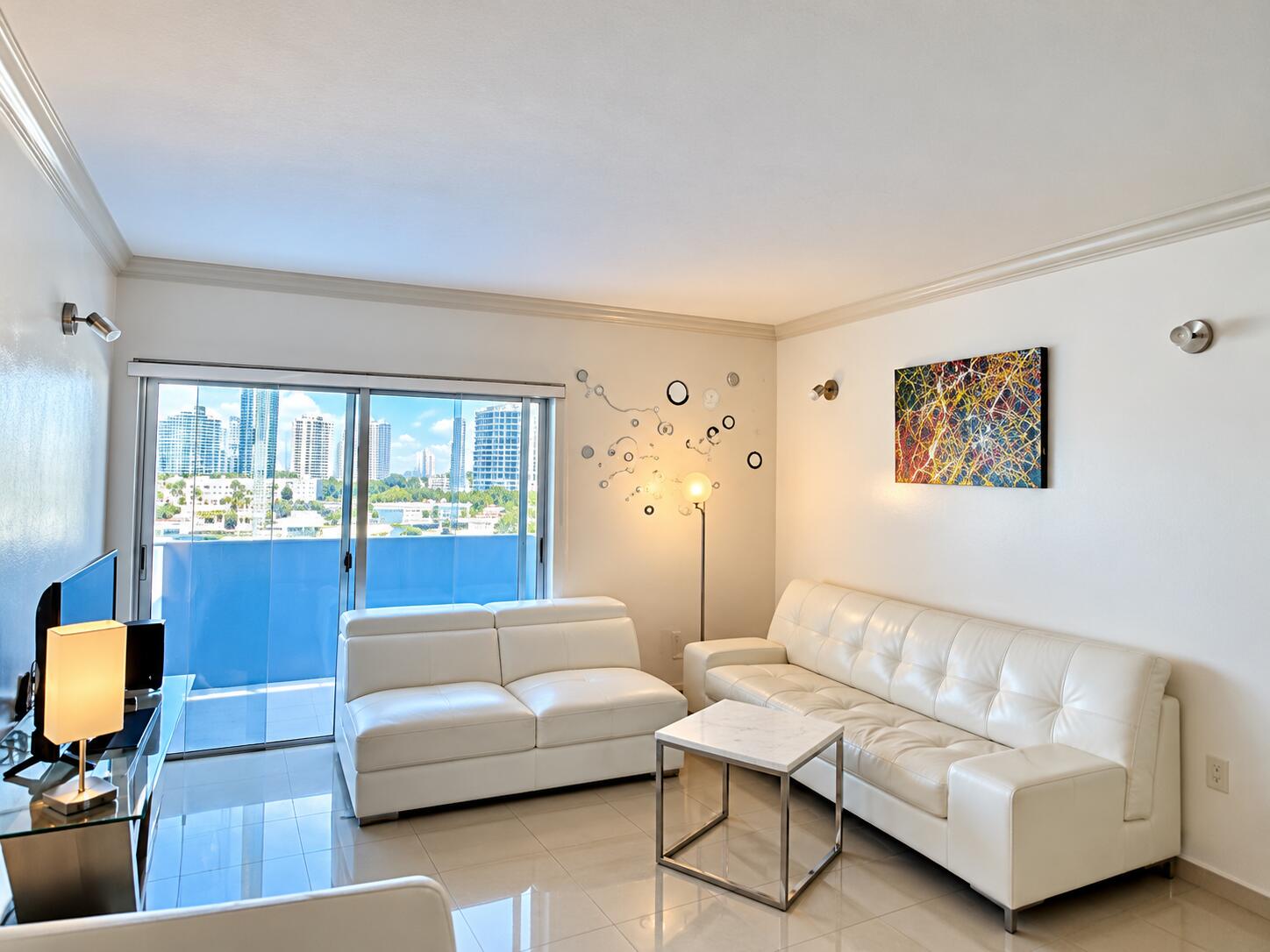 Residential Lease in Sunny Isles Beach 4