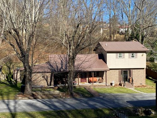 476 Fox Street, Tazewell, VA, 24651 | Card Image