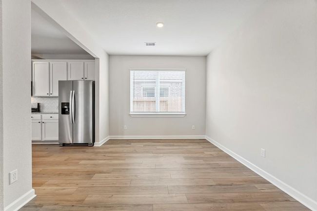10518 Sutter Creek Dr, House other with 3 bedrooms, 2 bathrooms and 2 parking in Iowa Colony TX | Image 5