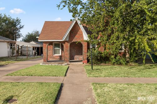 206 E Summit Avenue, Electra, TX, 76360 | Card Image