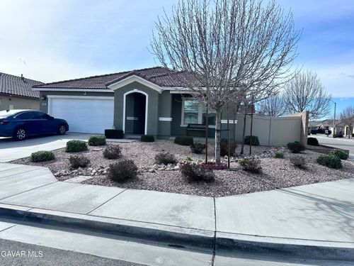 44223 E 36th Street, Lancaster, CA, 93535 | Card Image