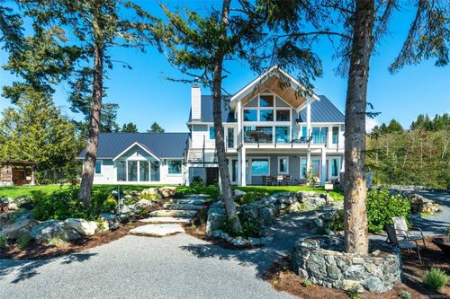 8805 W Coast Rd, Sooke, BC, V9Z1E7 | Card Image