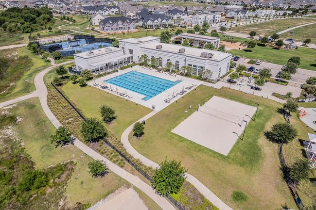 Aerial view of a pool area | Image 33