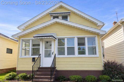 11819 Fleming St, Hamtramck, MI, 48212-2965 | Card Image