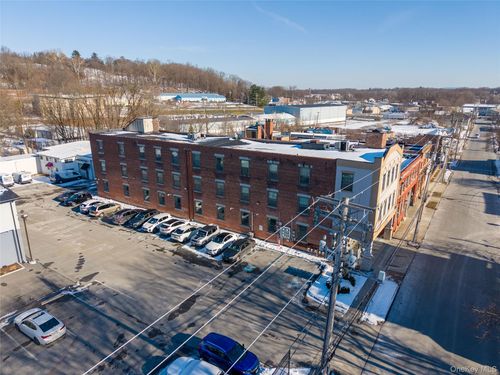 36 Cottage St, Poughkeepsie, NY, 12601-2015 | Card Image