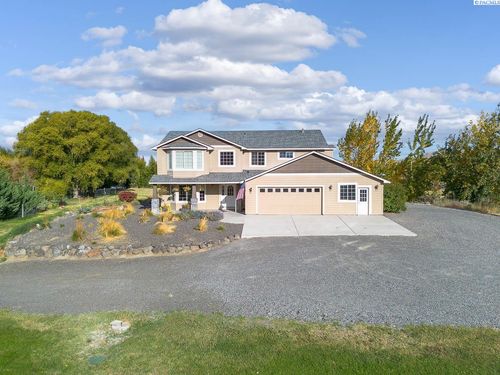 113520 N Harrington Pr Ne, West Richland, WA, 99353-9247 | Card Image