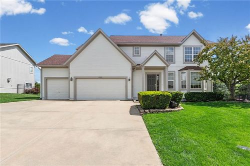 2183 W Elm St, Olathe, KS, 66061-7835 | Card Image