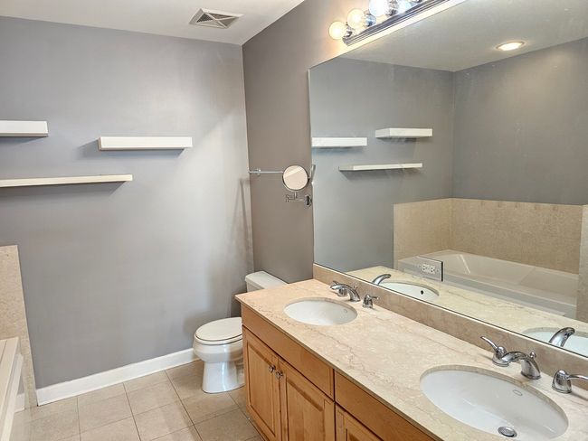 APT-2102 - 1235 S Prairie Ave, Condo with 2 bedrooms, 2 bathrooms and 1 parking in Chicago IL | Image 16