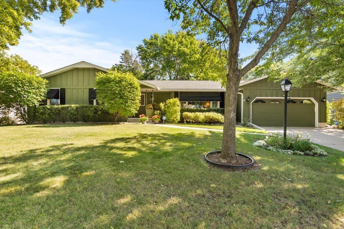 Hafner Ct, Saint Paul, MN 55126