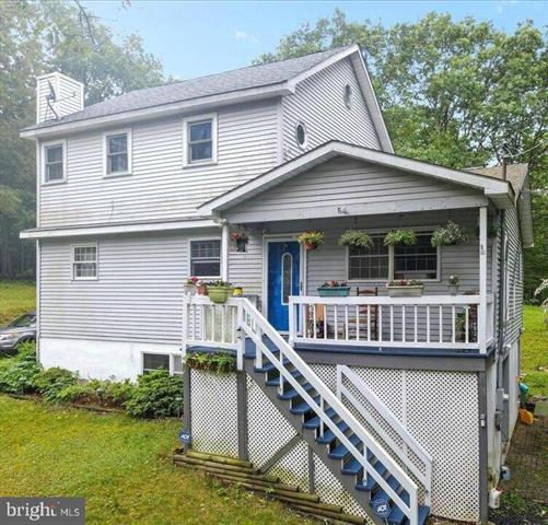 Carol Rd, East Stroudsburg, PA 18302