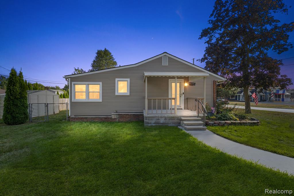 Emerick St, Harrison Township, MI 48045