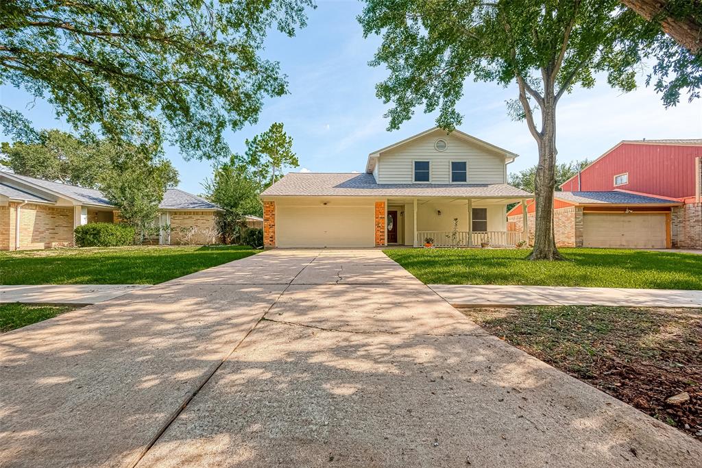 Sam Houston Dr, Sugar Land, TX 77479