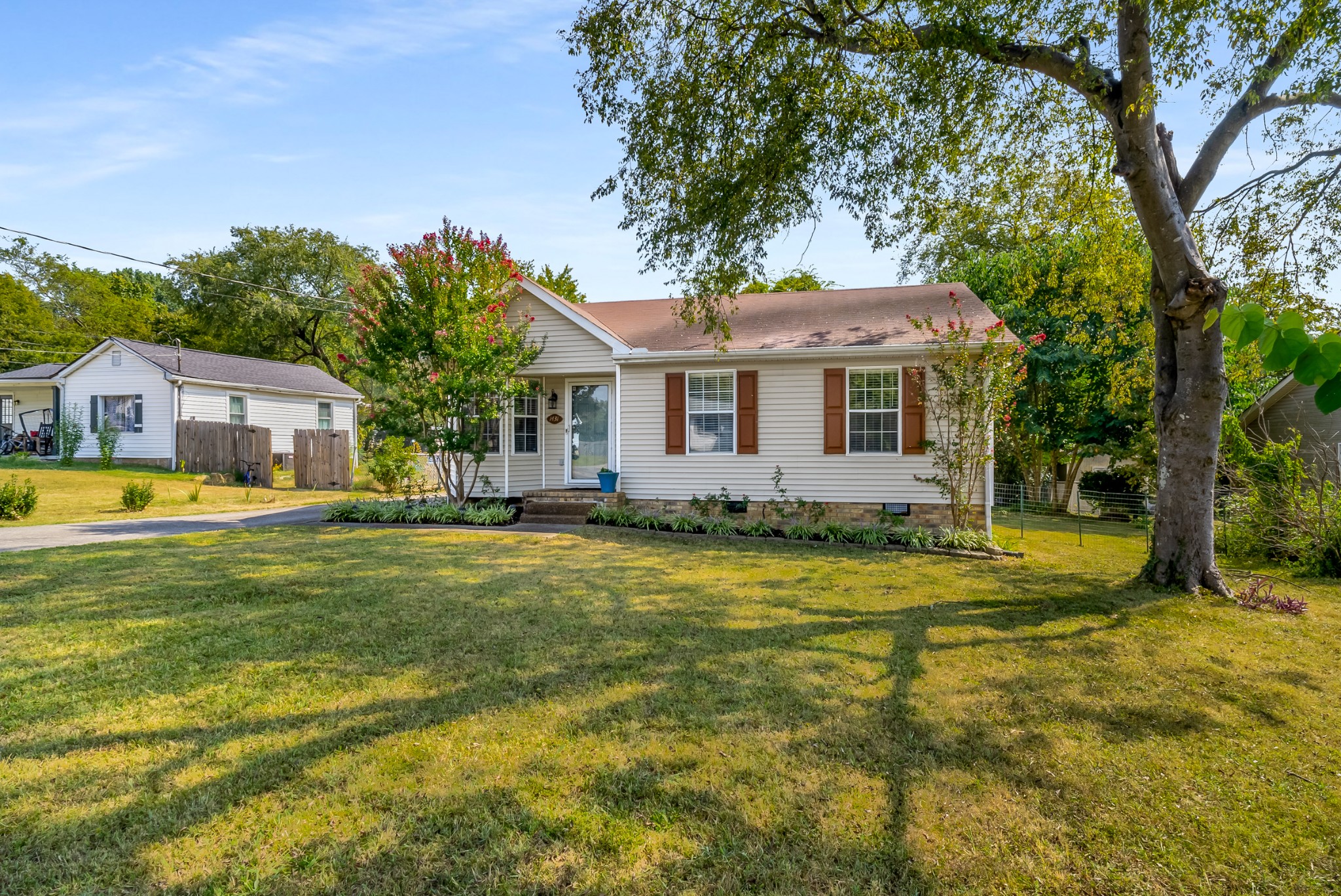 Mohawk Trl, Madison, TN 37115