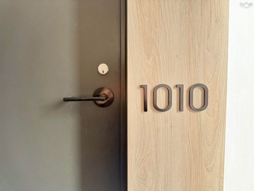 1010-1650 Granville St, Halifax, NS, B3J0E1 | Card Image