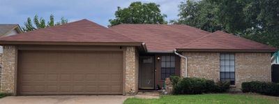 10032 Lone Eagle Drive, House other with 3 bedrooms, 2 bathrooms and null parking in Fort Worth TX | Image 1