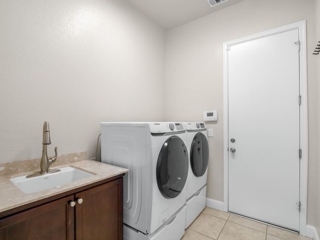 1026 E Carnoustie Ave, House other with 4 bedrooms, 0 bathrooms and null parking in Fresno CA | Image 10