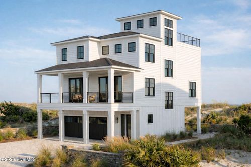 502 Ocean Blvd, Carolina Beach, NC, 28428-5557 | Card Image