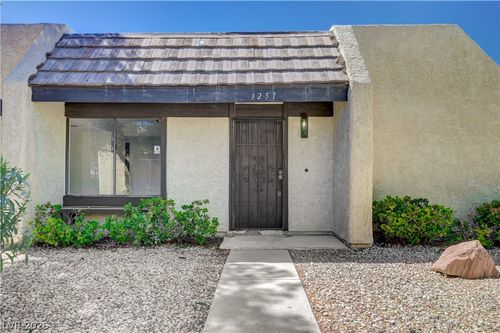 3251 Liahona Way, Las Vegas, NV, 89121-5713 | Card Image