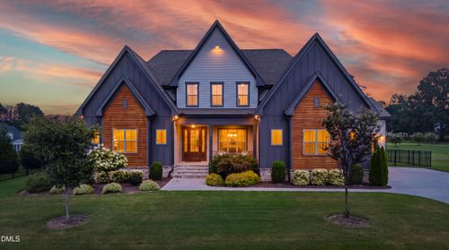 8012 Woodcross Way, Wake Forest, NC, 27587-3324 | Card Image