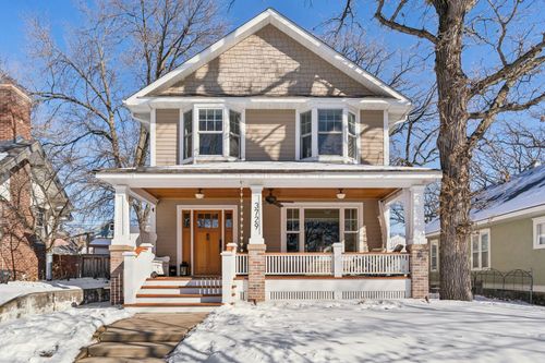 3729 Dupont Ave S, Minneapolis, MN, 55409-1072 | Card Image