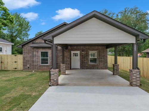 121 Electra, Longview, TX, 75602 | Card Image