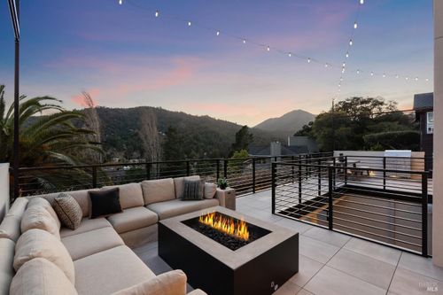 429 Elm Ave, Larkspur, CA, 94939-2042 | Card Image