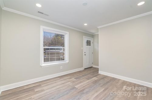 apt-12-300 Holly Cir, Mount Holly, NC, 28120-9292 | Card Image