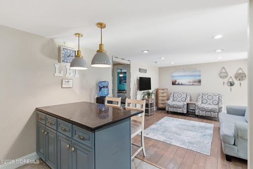 2-111 W 18th St, SHIP BOTTOM, NJ, 08008-4430 | Card Image