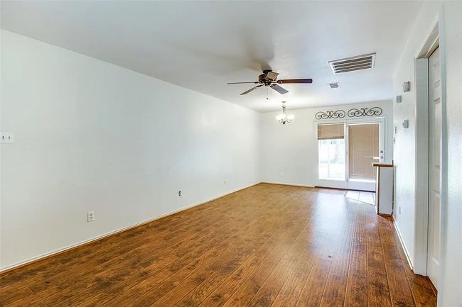 Previous Greenhouse Living/Dining | Image 25