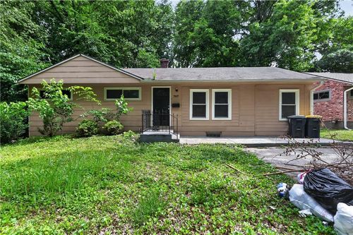 7807 Ruskin Way, Kansas City, MO, 64134-3557 | Card Image