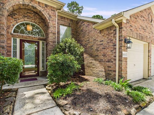 8122 Silver Lure Dr, Humble, TX, 77346-6179 | Card Image
