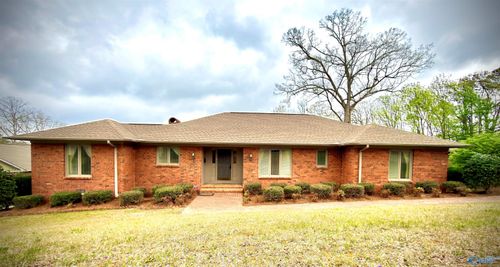 1507 Pansy St Nw, Cullman, AL, 35055-2300 | Card Image