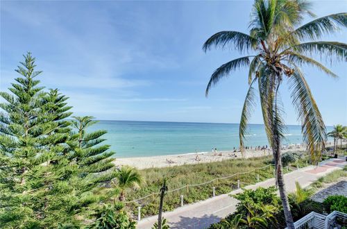 apt-p2-5445 Collins Ave, Miami Beach, FL, 33140-2563 | Card Image