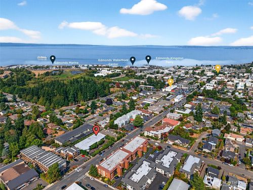 apt-2-1020 5th Ave S, Edmonds, WA, 98020-4038 | Card Image